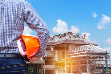 Constructeur ou maitre d’œuvre pour faire construire sa maison ?