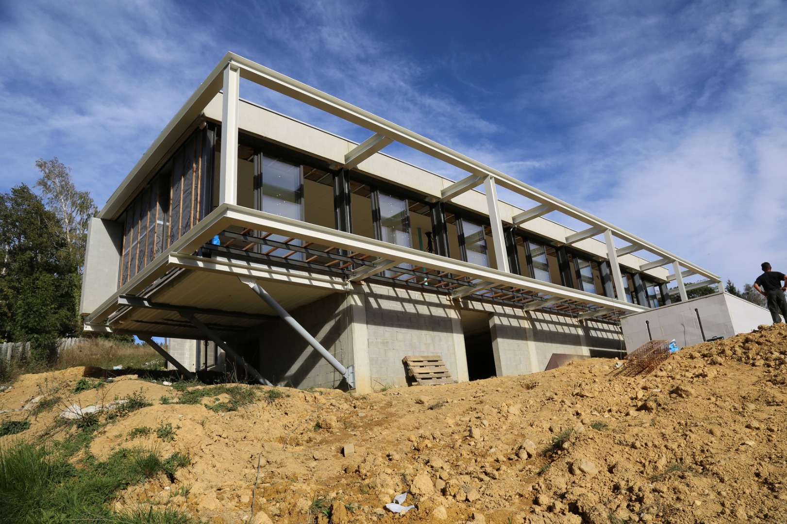 Maison moderne avec piscine a Saint Girons