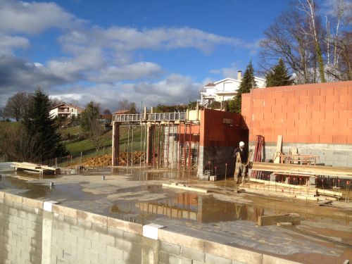 Maison moderne avec piscine a Saint Girons